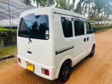 https://riyasewana.com/uploads/suzuki-every-full-2009-1423280212344.jpg