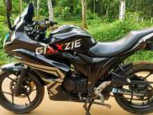 Suzuki Gixxer SF 2017 Motorbike