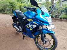 Suzuki Gixxer SF 2016 Motorbike