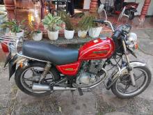 Suzuki GN125 H 2006 Motorbike
