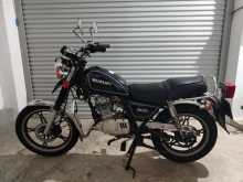 Suzuki GN125 Japan 2002 Motorbike