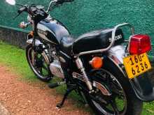 Suzuki GN125 Japan 2000 Motorbike