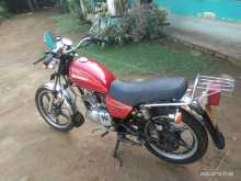 https://riyasewana.com/uploads/suzuki-gn-125-151012024393.jpg