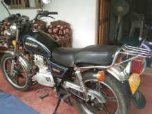 https://riyasewana.com/uploads/suzuki-gn-125-1719091713704.jpg