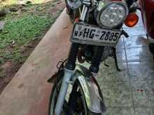 Suzuki GN125 2003 Motorbike