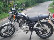 Suzuki GN125 Japan 2003 Motorbike