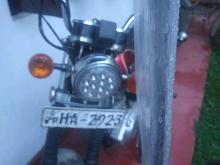 Suzuki GN125 2004 Motorbike