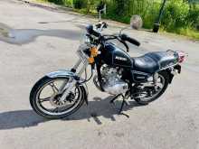Suzuki GN125 H 2013 Motorbike