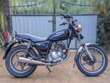 Suzuki GN125 H 2005 Motorbike