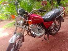 Suzuki GN125 2007 Motorbike