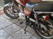 https://riyasewana.com/uploads/suzuki-gn-125-2710442713844.jpg