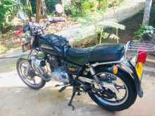 Suzuki GN125 2005 Motorbike