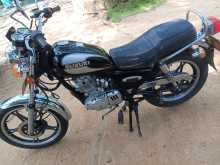 Suzuki GN125 2009 Motorbike
