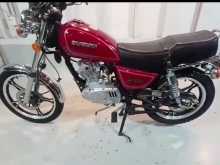 Suzuki GN125 2015 Motorbike