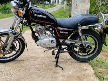 Suzuki GN125 Japan 2012 Motorbike