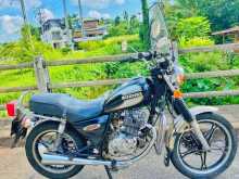 Suzuki GN125 Japan 2001 Motorbike