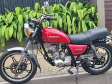 Suzuki GN125 1998 Motorbike
