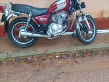 Suzuki GN125 Japan 2003 Motorbike