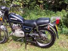 Suzuki GN125 2005 Motorbike