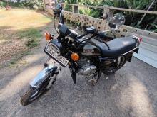 Suzuki GN125 Japan 1999 Motorbike