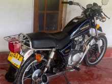 https://riyasewana.com/uploads/suzuki-gn-125h-2614282413264.jpg