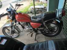 https://riyasewana.com/uploads/suzuki-gn-125h-6737574213.jpg