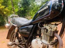 Suzuki GN125 2001 Motorbike