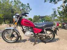 Suzuki GN125 2005 Motorbike