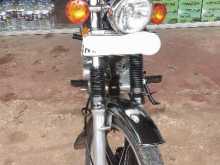 Suzuki GN125 2003 Motorbike