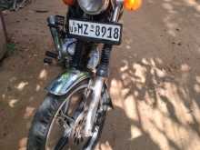 Suzuki GN125 2005 Motorbike