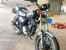Suzuki GN125 2001 Motorbike