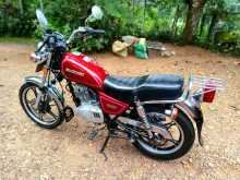 Suzuki GN125 2013 Motorbike