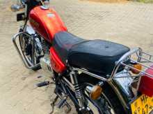 Suzuki GN125 2005 motorcycle