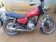 Suzuki GN125 2014 Motorbike