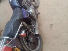 Suzuki GN125 2013 Motorbike