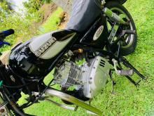 Suzuki GN125 2001 Motorbike