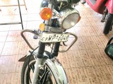 Suzuki GN125 2012 Motorbike