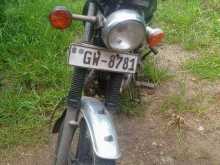 Suzuki GN125 2002 Motorbike