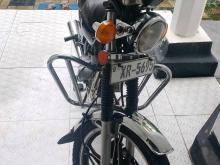 Suzuki GN125 2012 Motorbike
