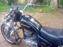 Suzuki GN125 2004 Motorbike