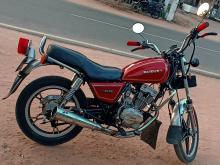 Suzuki GN125 2005 Motorbike