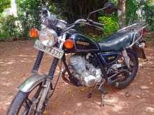 Suzuki GN125 2001 Motorbike