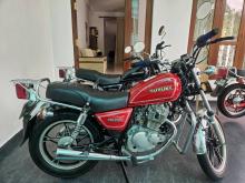 Suzuki GN125 2017 Motorbike