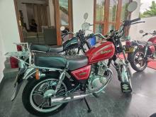Suzuki GN125 2018 Motorbike