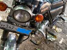 Suzuki GN125 1997 Motorbike