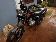 Suzuki GN125 Japan 2015 Motorbike