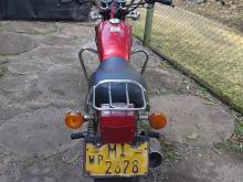 Suzuki Gn125H 2005 Motorbike