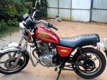 Suzuki GN250 1991 Motorbike