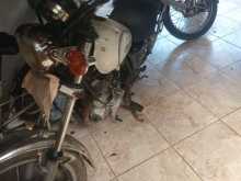 Suzuki GN250 1997 Motorbike
