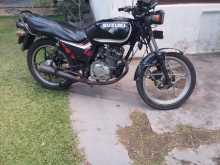 Suzuki GS125 1998 Motorbike